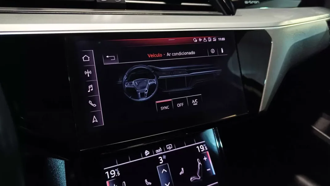 Audi e-tron 2019 - 42900 EUR, 78950 km - AUTO.MOTO.pt - 78950km - foto 57 de 58