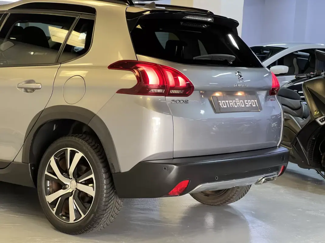 Peugeot 2008 2016 - 10990 EUR, 60000 km - 60000km - foto 58 de 60
