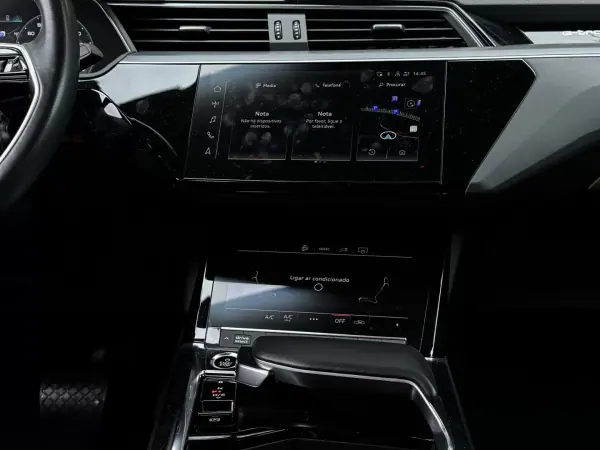 Audi Q8 e-Tron Sportback 2024 - 54990 EUR, 24200 km - AUTO.MOTO.pt - 24200km - foto 19 de 34