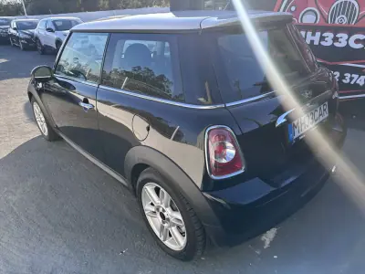 MINI Cooper 2012 - 10500 EUR, 210000 km - AUTO.MOTO.pt - 210000km - foto 7 de 40