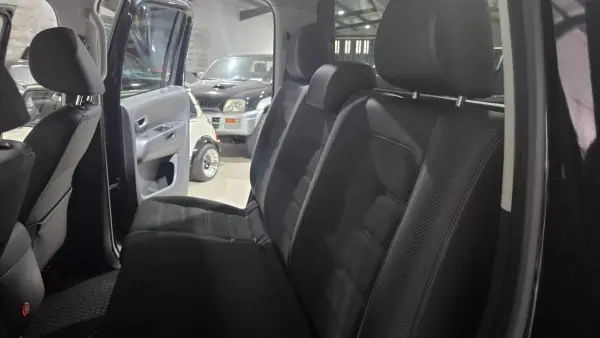 Volkswagen Amarok 2019 - 27500 EUR, 138121 km - AUTO.MOTO.pt - 138121km - foto 37 de 46