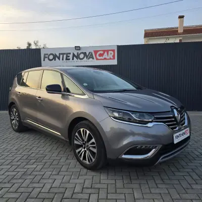 Renault Espace 2015 - 18950 EUR, 122067 km - AUTO.MOTO.pt - 122067km - foto 8 de 47
