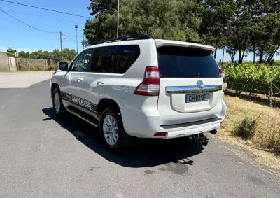 Toyota Land Cruiser 2017 - 67500 EUR, 149504 km - AUTO.MOTO.pt - 149504km - foto 3 de 42