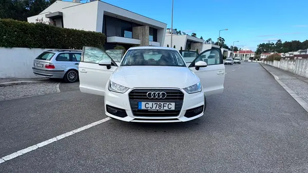 Audi A1 Sportback 2016 - 9900 EUR, 171079 km - AUTO.MOTO.pt - 171079km - foto 8 de 15