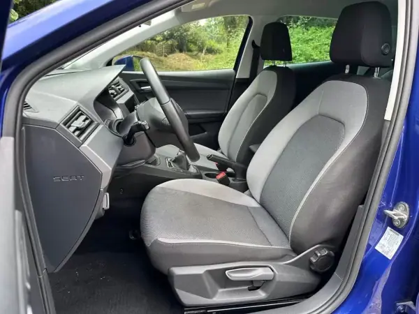 SEAT Ibiza 2020 - 12500 EUR, 41149 km - AUTO.MOTO.pt - 41149km - foto 21 de 41