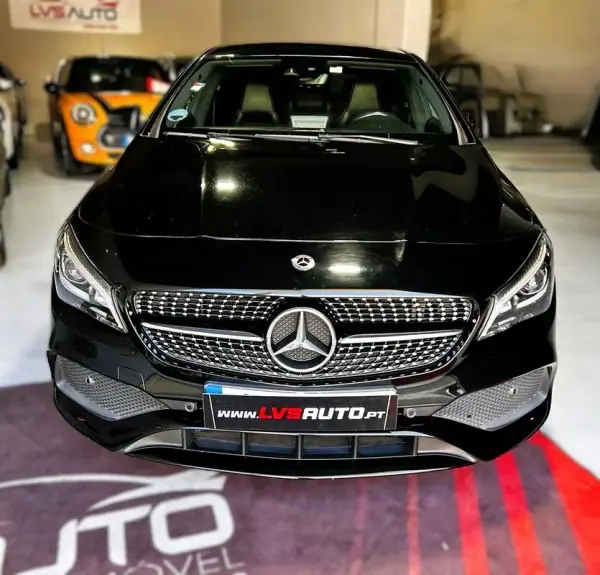Mercedes-Benz CLA 220 2017 - 22500 EUR, 209125 km - AUTO.MOTO.pt - 209125km - foto 2 de 33