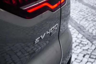 Jaguar I-Pace 2021 - 28750 EUR, 135489 km - AUTO.MOTO.pt - 135489km - foto 8 de 43