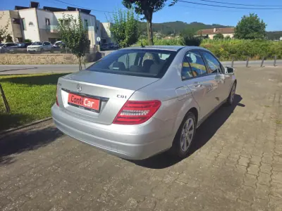 Mercedes-Benz C 200 2012 - 11990 EUR, 201378 km - AUTO.MOTO.pt - 201378km - foto 4 de 12