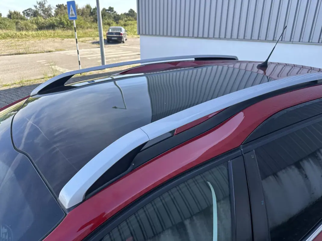 Peugeot 2008 2019 - 13990 EUR, 146000 km - AUTO.MOTO.pt - 146000km - foto 21 de 22