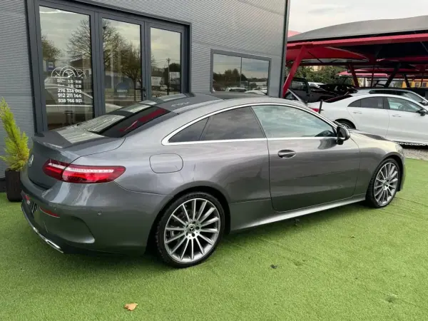 Mercedes-Benz E 220 2017 - 34999 EUR, 179000 km - AUTO.MOTO.pt - 179000km - foto 13 de 29