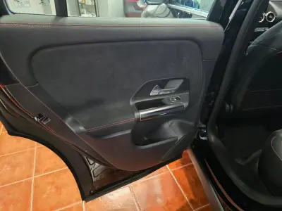 Mercedes-Benz GLA 250 2021 - 34480 EUR, 96779 km - AUTO.MOTO.pt - 96779km - foto 48 de 51
