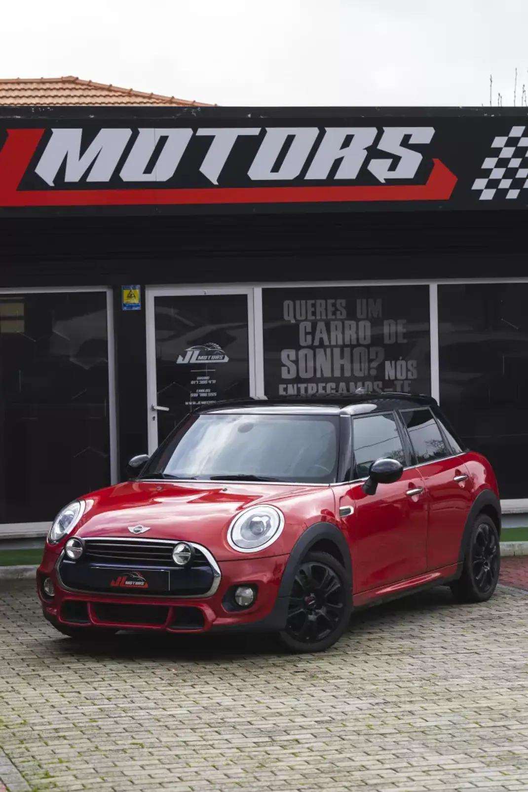 MINI Cooper 2015 - 14500 EUR, 211994 km - AUTO.MOTO.pt - 211994km - foto 7 de 31
