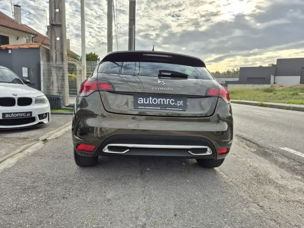 Citroën DS4 2012 - 11400 EUR, 214040 km - AUTO.MOTO.pt - 214040km - foto 29 de 29