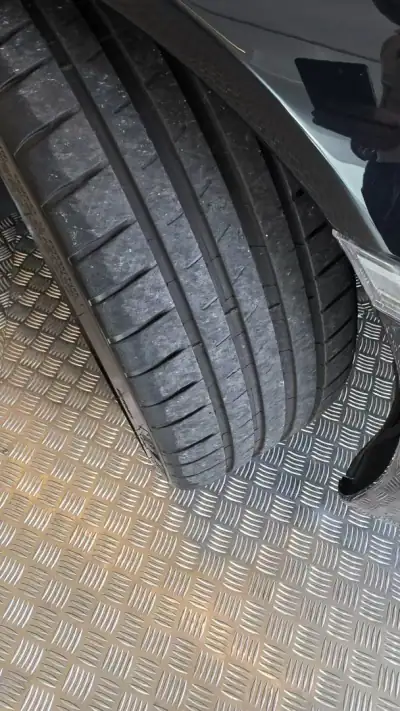 Porsche 991 2016 - 109500 EUR, 62318 km - AUTO.MOTO.pt - 62318km - foto 32 de 60