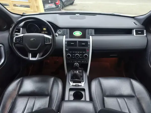 Land Rover Discovery Sport 2016 - 21500 EUR, 178000 km - AUTO.MOTO.pt - 178000km - foto 27 de 33