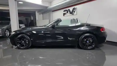 BMW Z4 2013 - 27990 EUR, 98000 km - AUTO.MOTO.pt - 98000km - foto 2 de 38