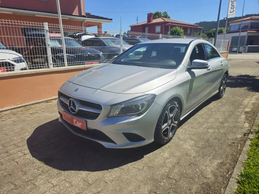 Mercedes-Benz CLA 180 2015 - 15750 EUR, 144250 km - 144250km - foto 3 de 14