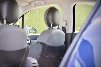 Fiat 500X 2016 - 11950 EUR, 140000 km - AUTO.MOTO.pt - 140000km - foto 14 de 33