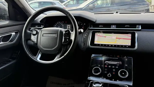 Land Rover Range Rover Velar 2018 - 26990 EUR, 179000 km - 179000km - foto 27 de 39