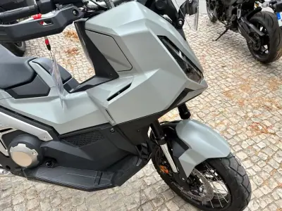 Honda 125 2025 - 12550 EUR, 2244 km - foto 5 de 16