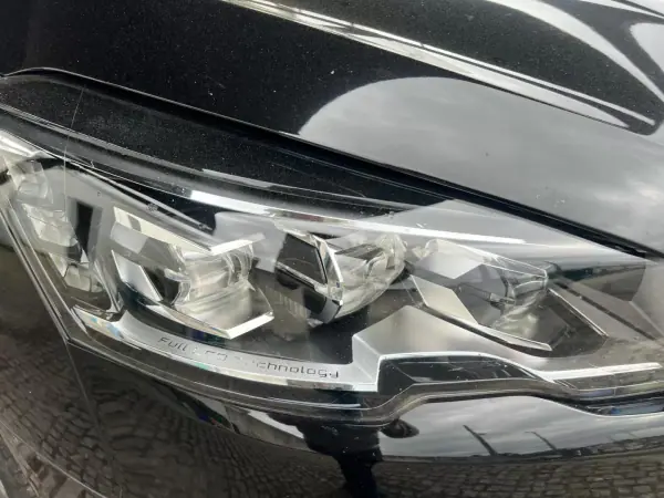 Peugeot 508 SW 2017 - 12000 EUR, 231000 km - AUTO.MOTO.pt - 231000km - foto 10 de 13