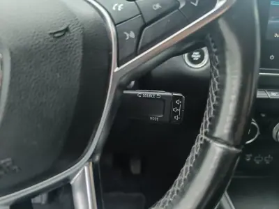 Renault Captur 2020 - 14900 EUR, 196207 km - AUTO.MOTO.pt - 196207km - foto 31 de 34