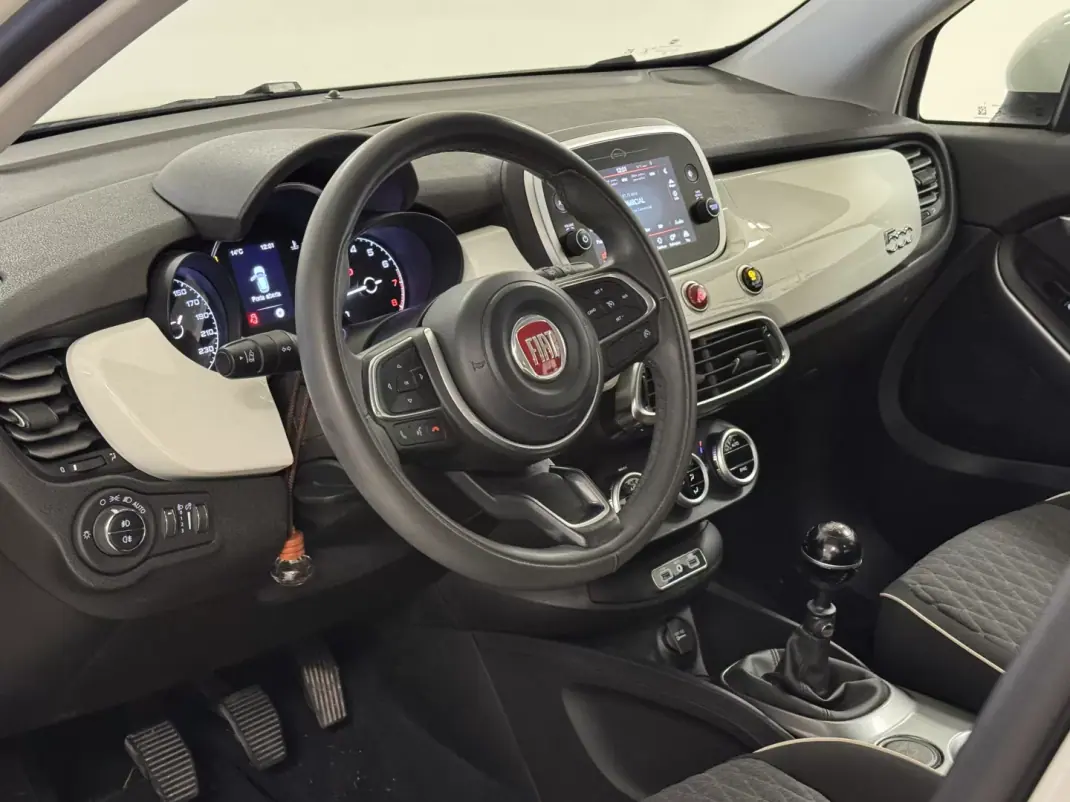 Fiat 500X 2019 - 13490 EUR, 67000 km - 67000km - foto 21 de 24