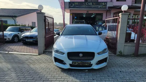 Jaguar XE 2016