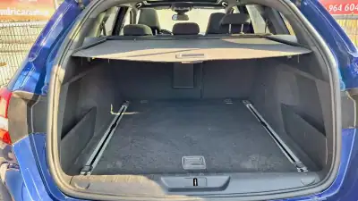 Peugeot 308 SW 2020 - 14500 EUR, 142000 km - AUTO.MOTO.pt - 142000km - foto 18 de 28