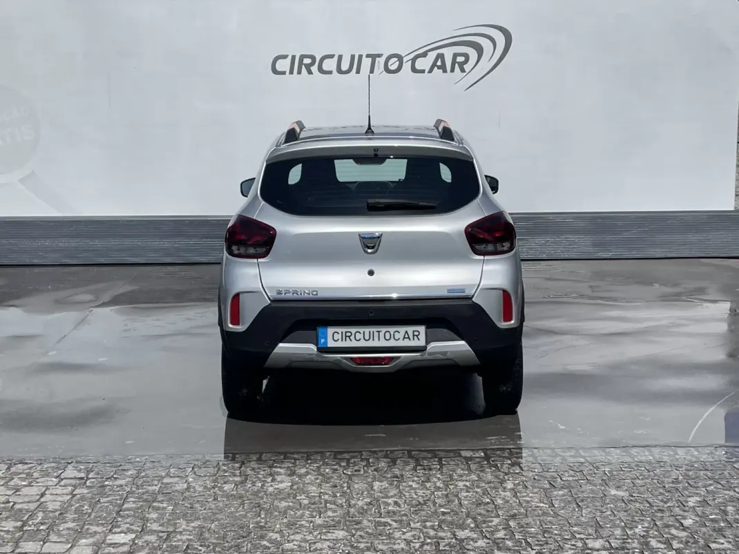 Dacia Spring 2021 - 10850 EUR, 17296 km - AUTO.MOTO.pt - 17296km - foto 10 de 32