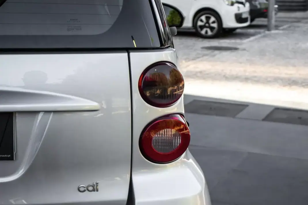 Smart ForTwo 2009 - 4900 EUR, 248693 km - 248693km - foto 10 de 27