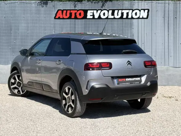 Citroën C4 Cactus 2018 - 11950 EUR, 145000 km - AUTO.MOTO.pt - 145000km - foto 4 de 20