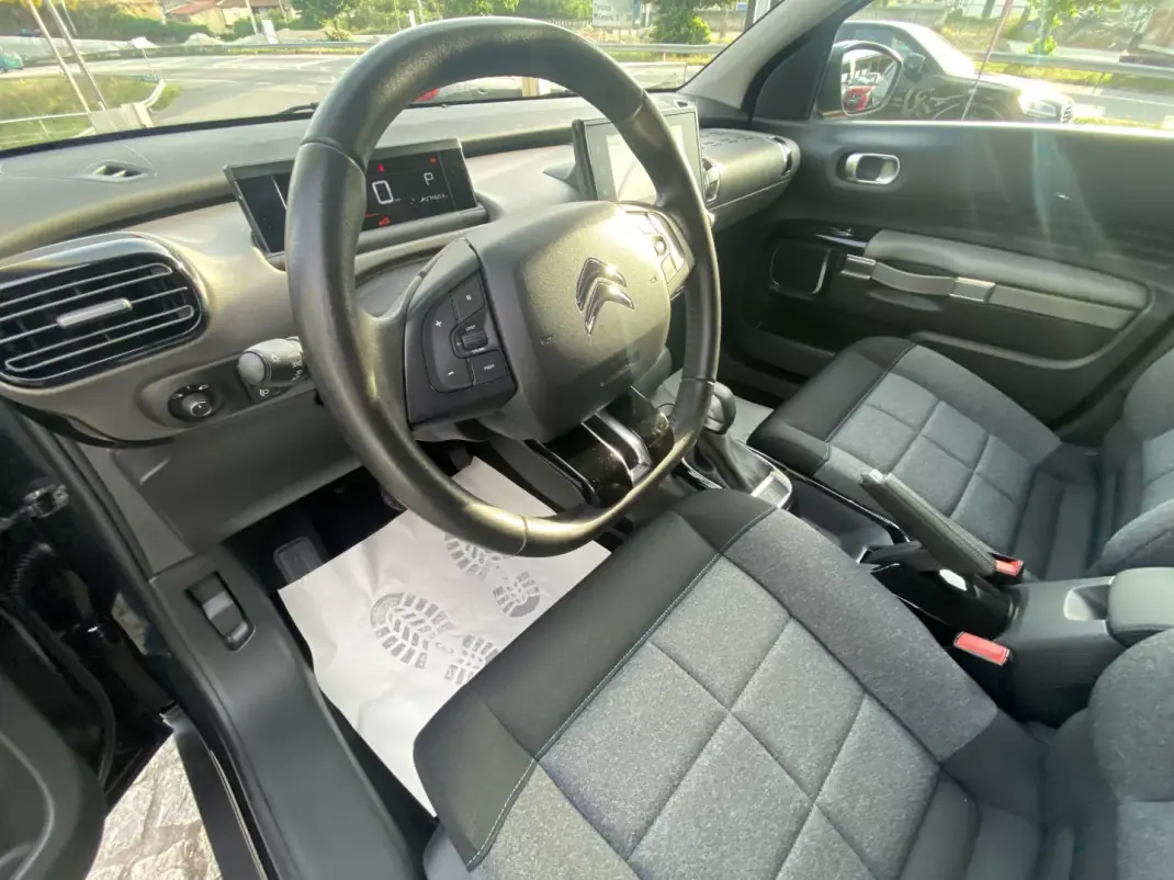 Citroën C4 Cactus 2019 - 18750 EUR, 72912 km - AUTO.MOTO.pt - 72912km - foto 21 de 54