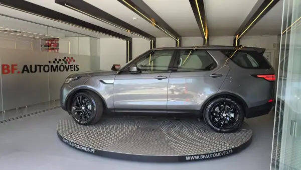 Land Rover Discovery 2017 - 34500 EUR, 161481 km - 161481km - foto 14 de 74