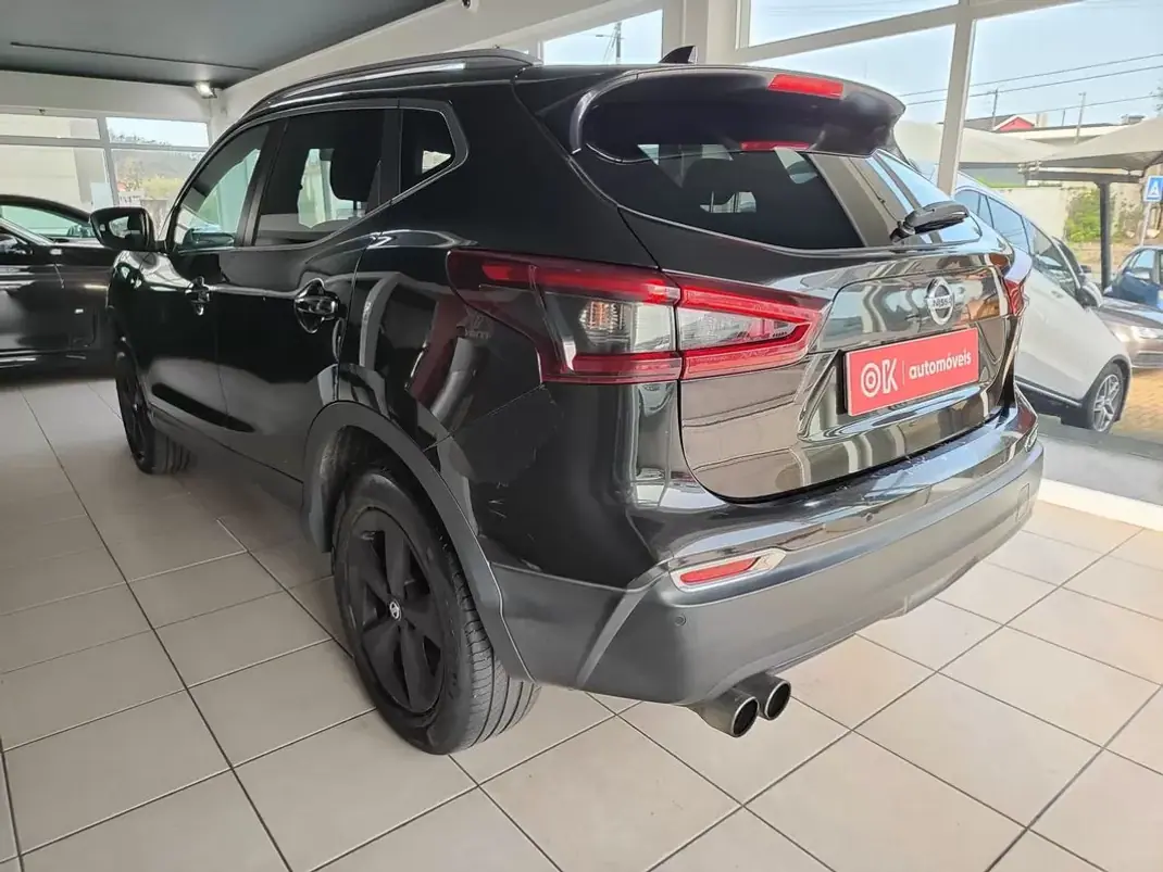Nissan Qashqai 2017 - 15750 EUR, 155200 km - AUTO.MOTO.pt - 155200km - foto 7 de 37