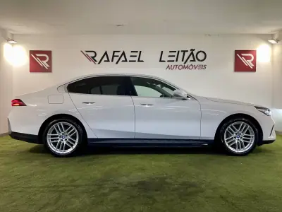 BMW i5 2024 - 48750 EUR, 66000 km - AUTO.MOTO.pt - 66000km - foto 6 de 42