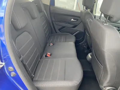 Dacia Duster 2020 - 21500 EUR, 100000 km - AUTO.MOTO.pt - 100000km - foto 23 de 27