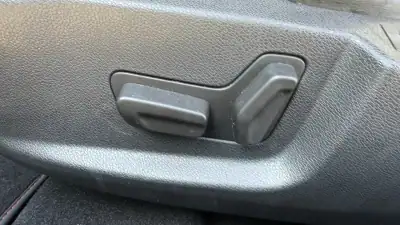 Peugeot RCZ 2015 - 17900 EUR, 144034 km - AUTO.MOTO.pt - 144034km - foto 58 de 64