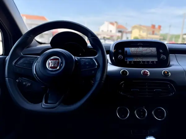 Fiat 500X 2022 - 15950 EUR, 47000 km - AUTO.MOTO.pt - 47000km - foto 16 de 25