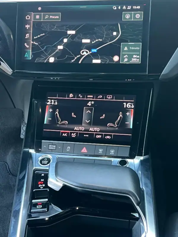Audi e-tron 2022 - 34750 EUR, 131000 km - AUTO.MOTO.pt - 131000km - foto 37 de 50