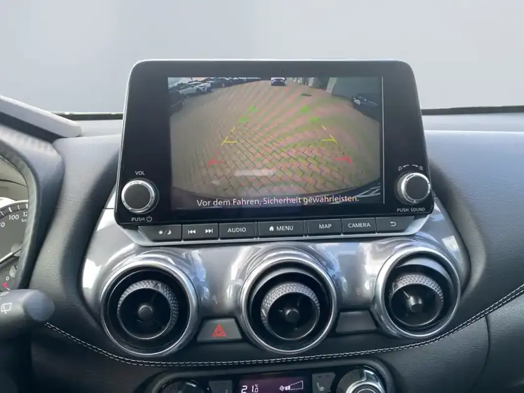 Nissan Juke 2023 - 17900 EUR, 81920 km - AUTO.MOTO.pt - 81920km - foto 8 de 18