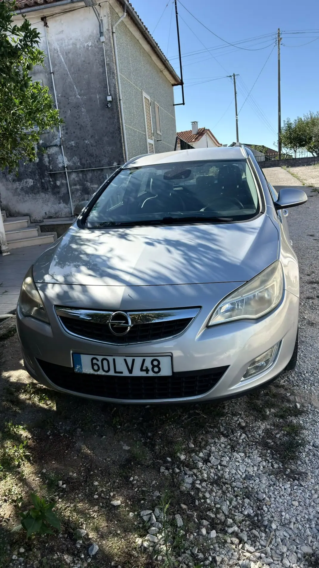 Opel Astra Sports Tourer 2011 - 4950 EUR, 217000 km - 217000km - foto 7 de 11