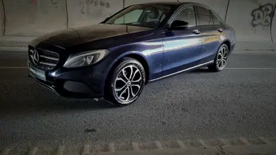 Mercedes-Benz C 220 2018 - 26800 EUR, 147000 km - AUTO.MOTO.pt - 147000km - foto 4 de 29