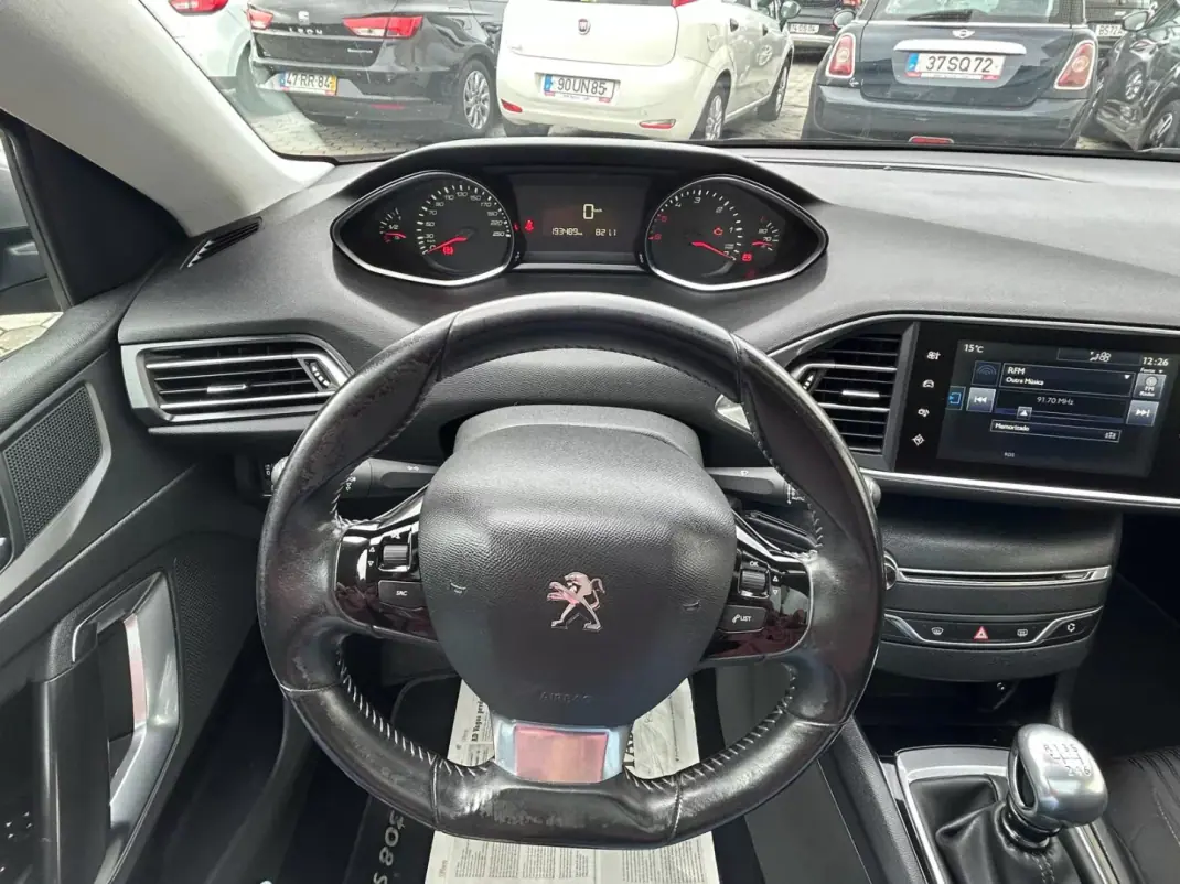 Peugeot 308 SW 2014 - 10500 EUR, 193489 km - AUTO.MOTO.pt - 193489km - foto 12 de 21