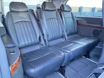 Mercedes-Benz Viano 2012 - 37500 EUR, 111121 km - AUTO.MOTO.pt - 111121km - foto 18 de 32