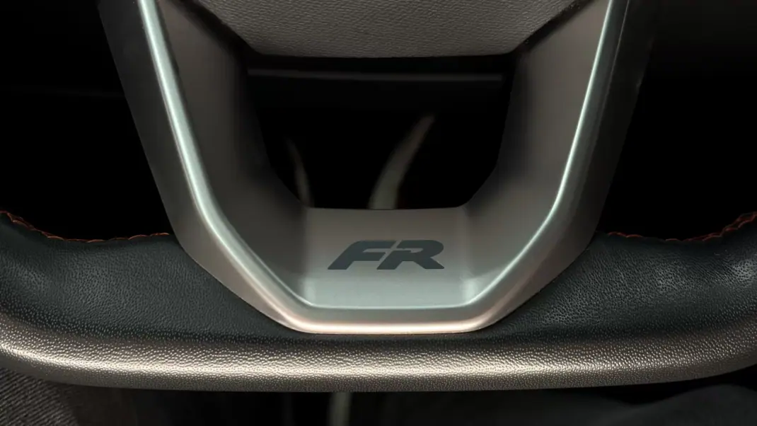 SEAT Arona 2023 - 16990 EUR, 30000 km - AUTO.MOTO.pt - 30000km - foto 17 de 42