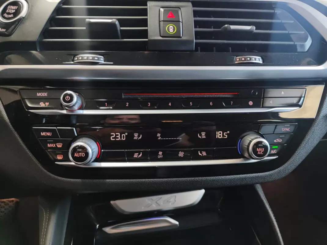 BMW X4 2020 - 33500 EUR, 170000 km - 170000km - foto 30 de 37
