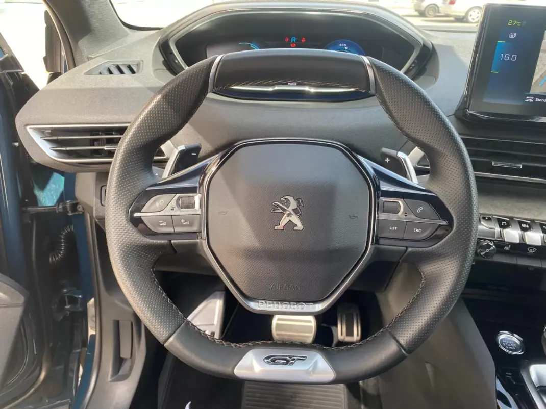 Peugeot 3008 2021 - 25500 EUR, 43554 km - AUTO.MOTO.pt - 43554km - foto 8 de 21