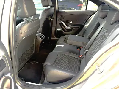 Mercedes-Benz A 200 Limousine 2020 - 22500 EUR, 115694 km - AUTO.MOTO.pt - 115694km - foto 13 de 14
