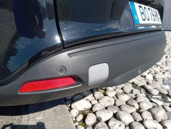 Renault Clio Sport Tourer 2019 - 9999 EUR, 186806 km - AUTO.MOTO.pt - 186806km - foto 8 de 29